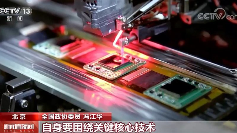 边缘计算在物联网中的角色：揭秘边缘服务器定制的关键